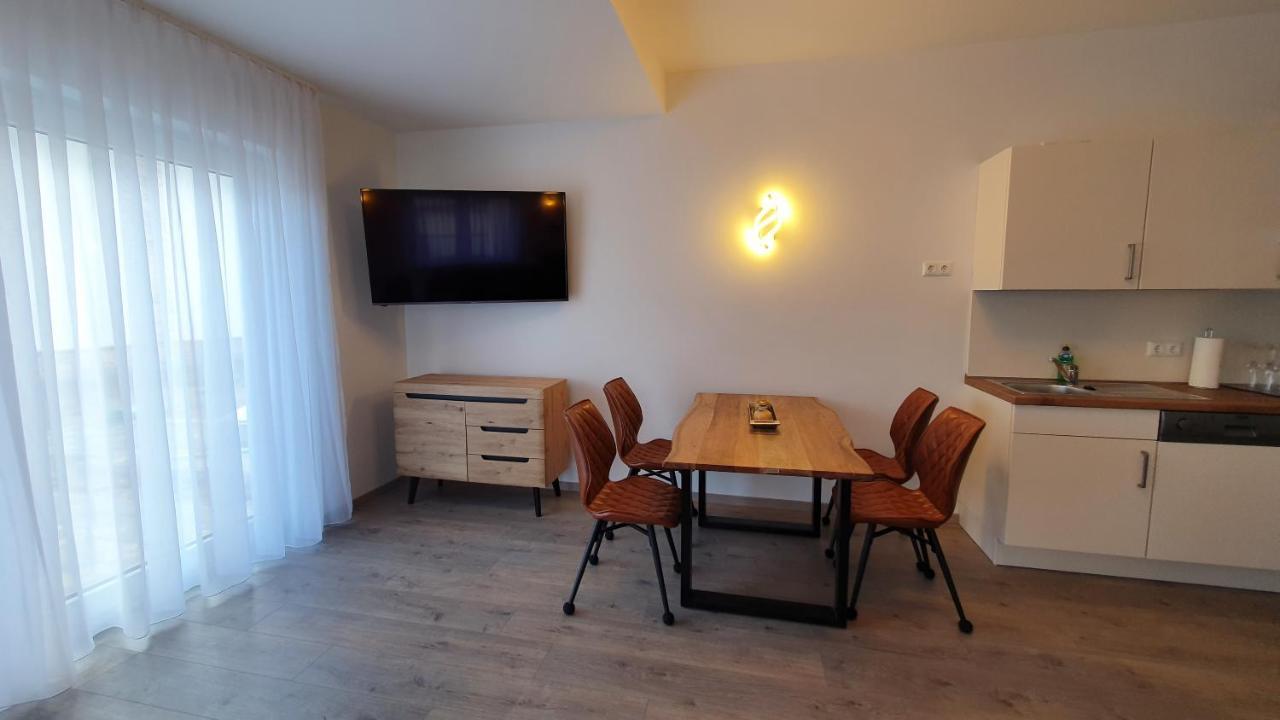 Ferienwohnungen "Godewind", Appartements Mit Balkon Oder Terrasse Zinnowitz Exterior foto